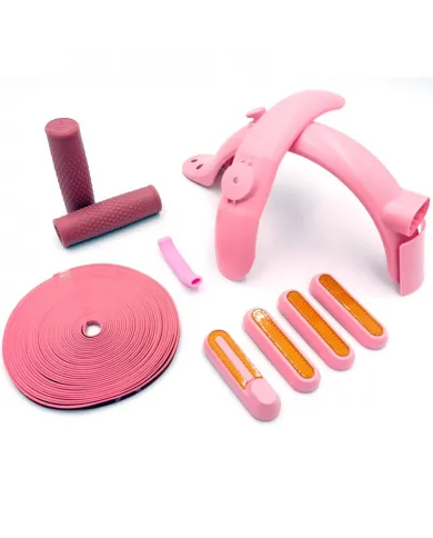 Różowy zestaw do personalizacji hulajnóg elektrycznych